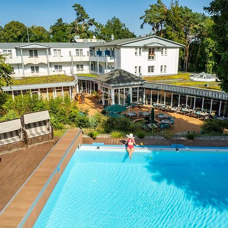 Ostseehotel Villen Im Park - Ein Rovell Hotel Heringsdorf  Exterior foto