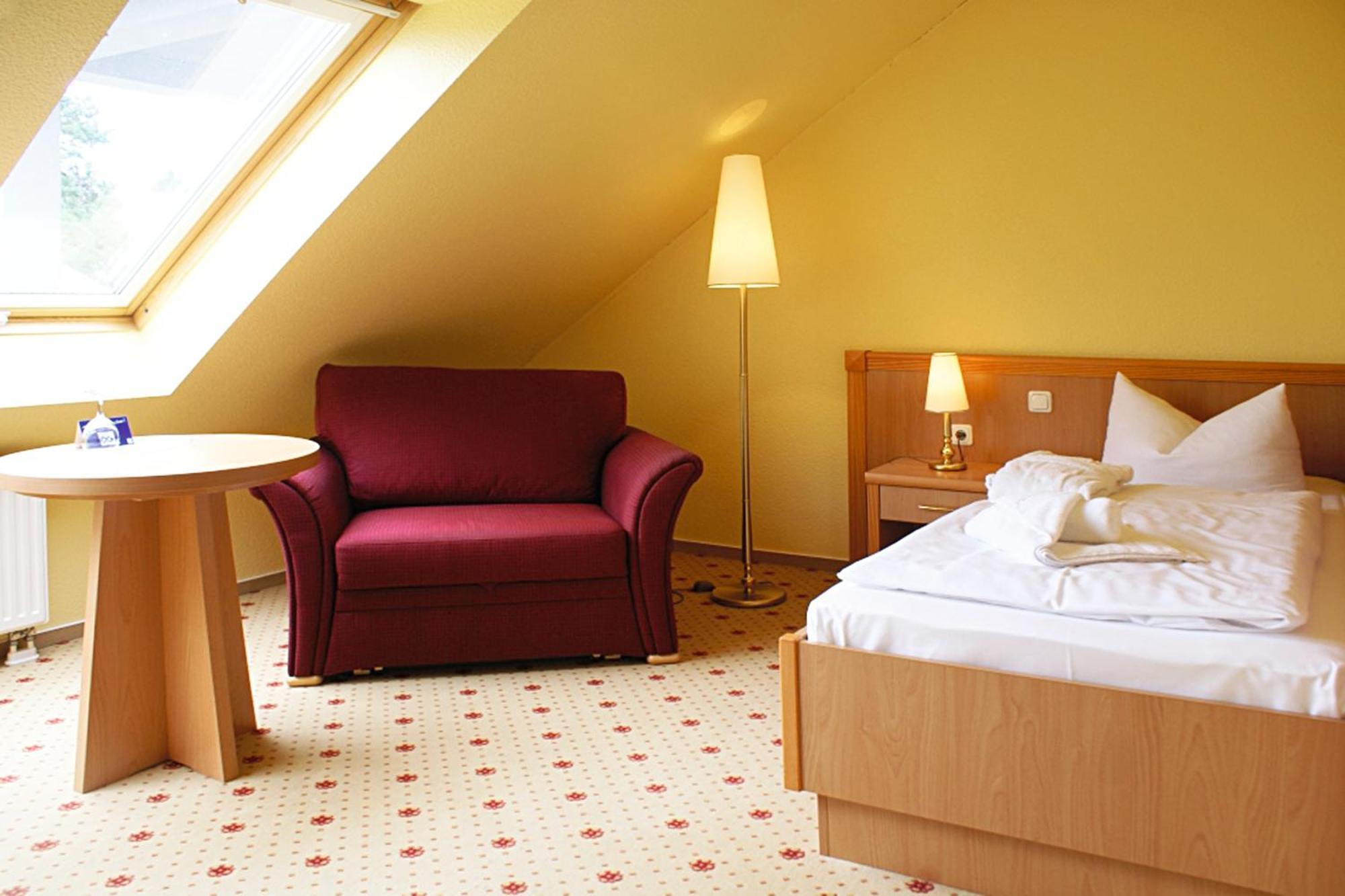 Ostseehotel Villen Im Park - Ein Rovell Hotel Heringsdorf  Exterior foto